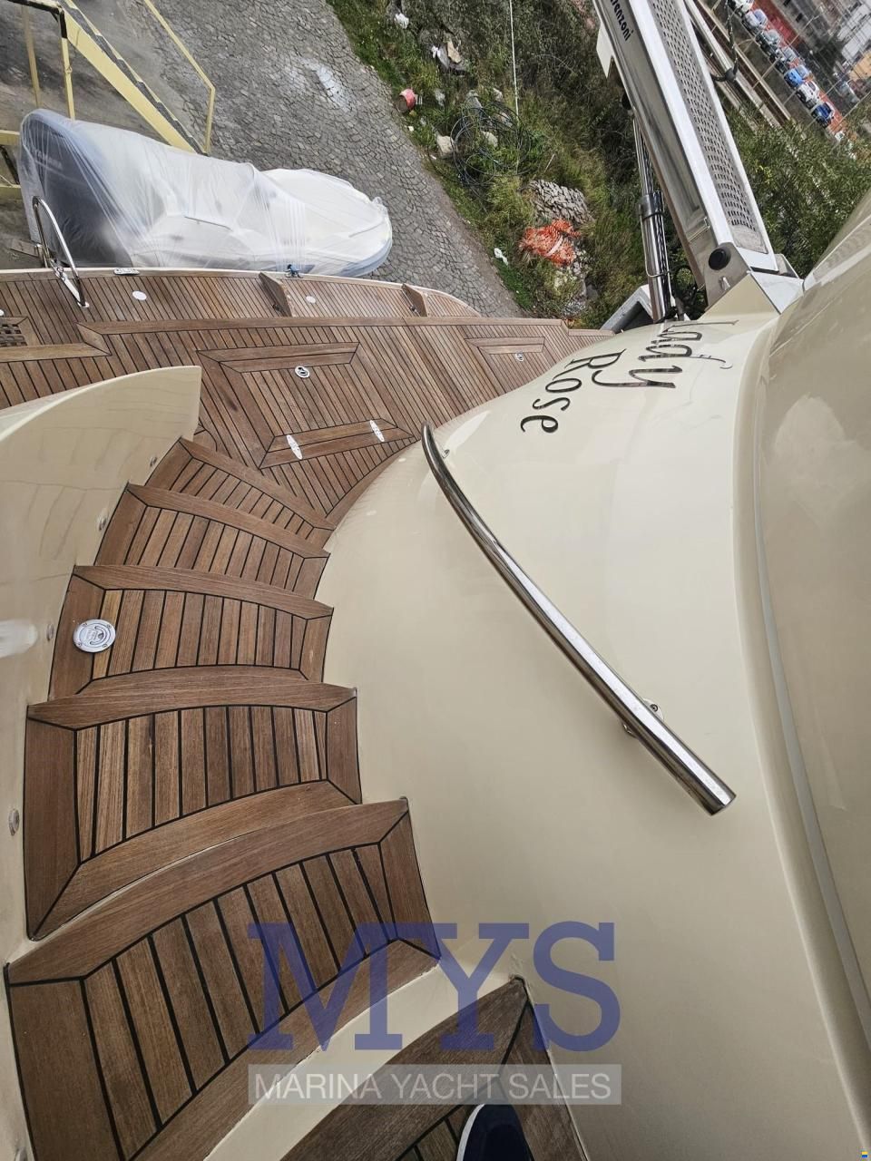 Pacific Shipyard Prestige S 205