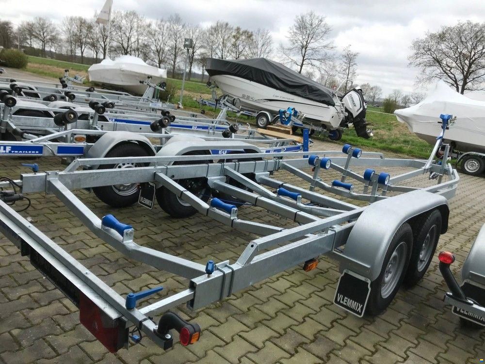 2700 kg tandem