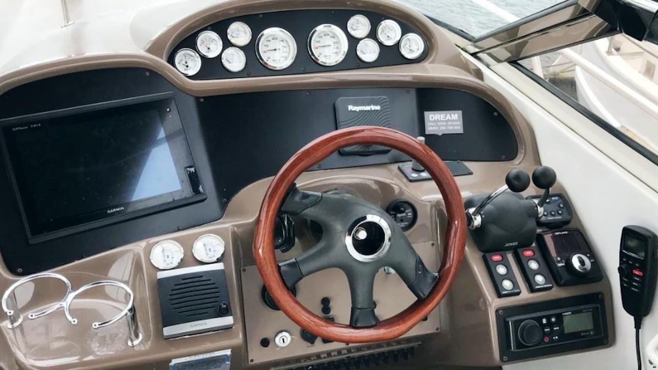 N/A 3560 Commodore