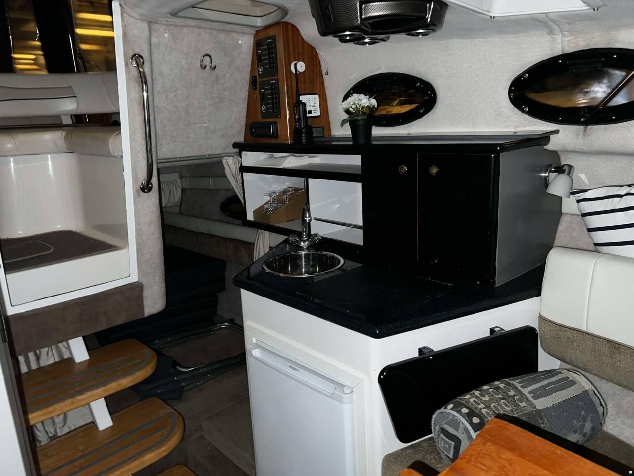 Campion 805 LX Allante - MerCruiser