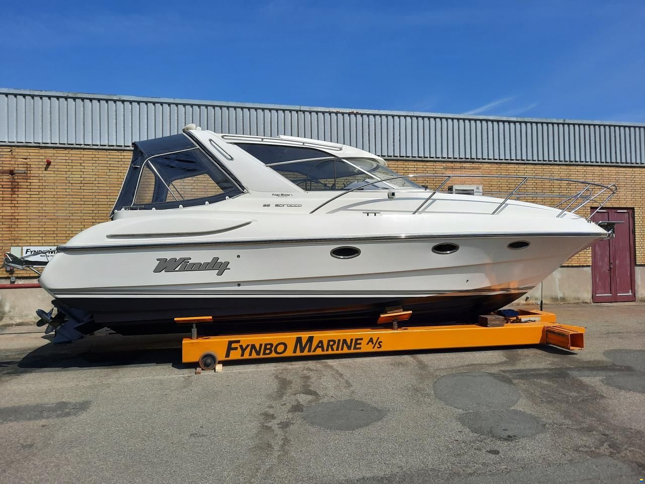 Windy 32 HT Scirocco