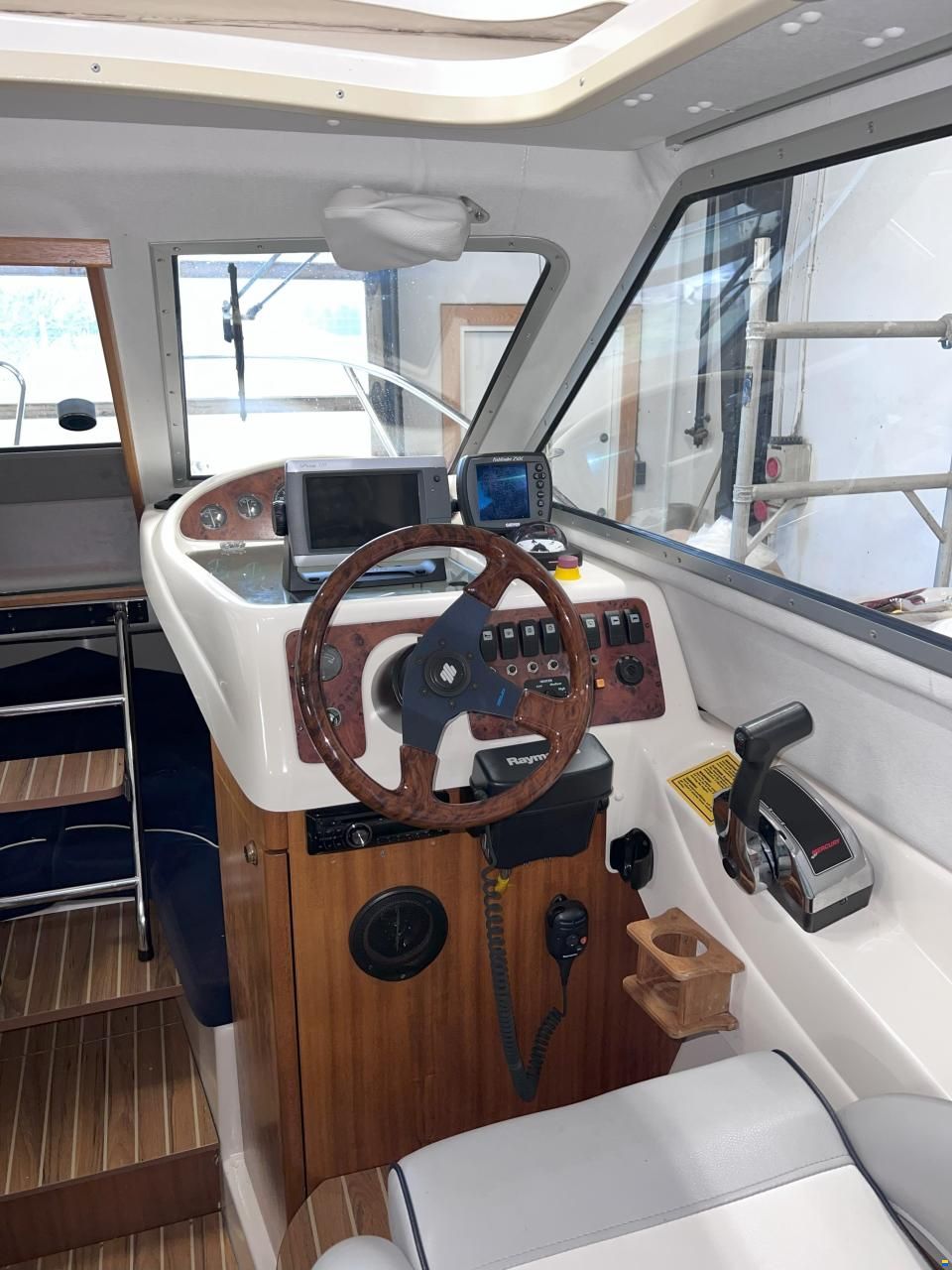 Bella 655, MerCruiser 4.3 V6 EFI