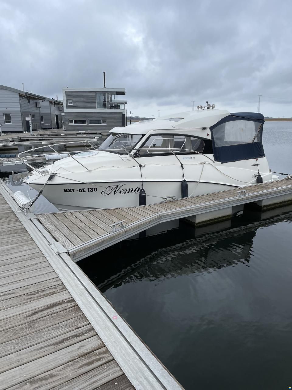 Quicksilver 640