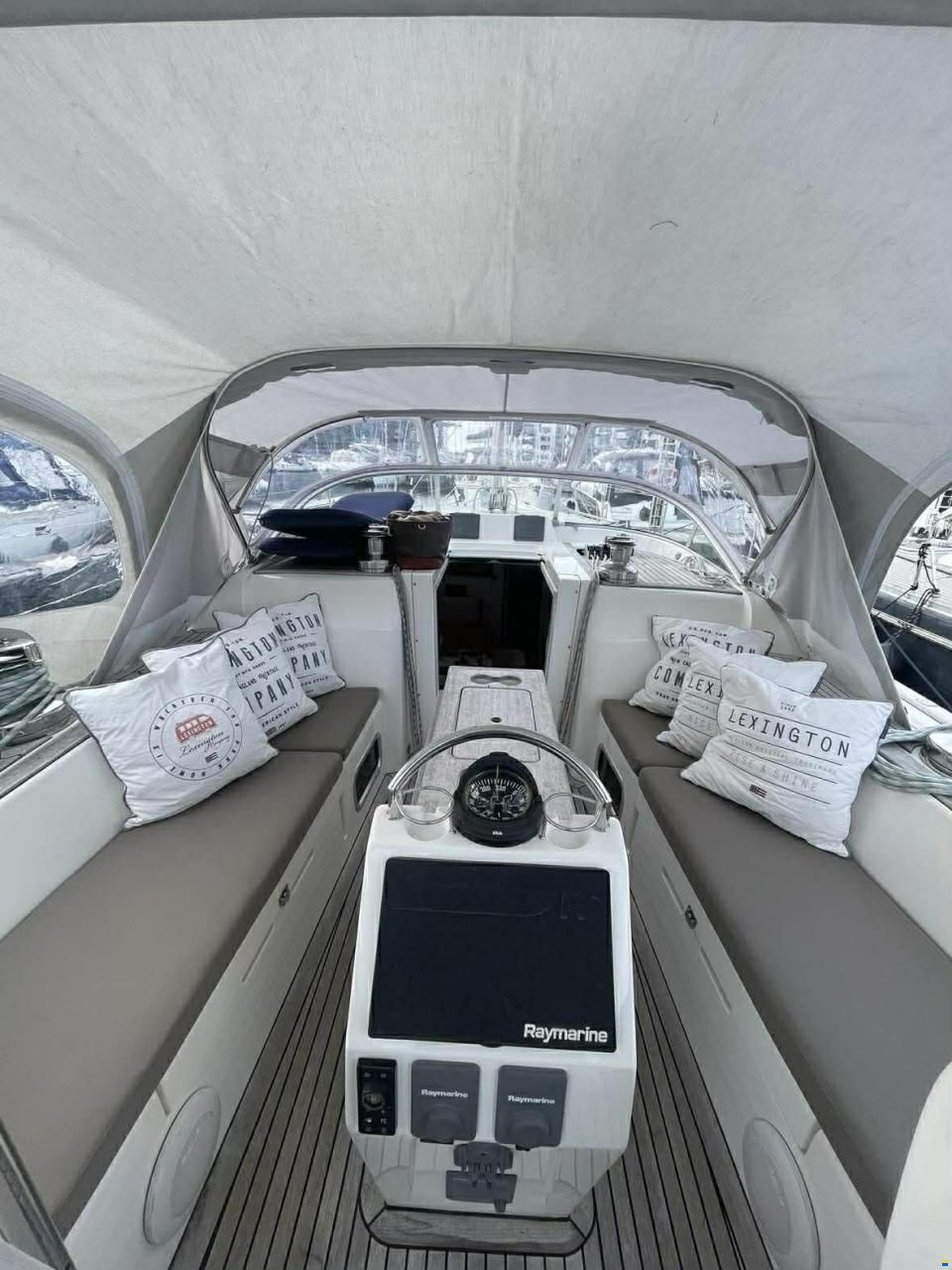 X-Yachts XC42