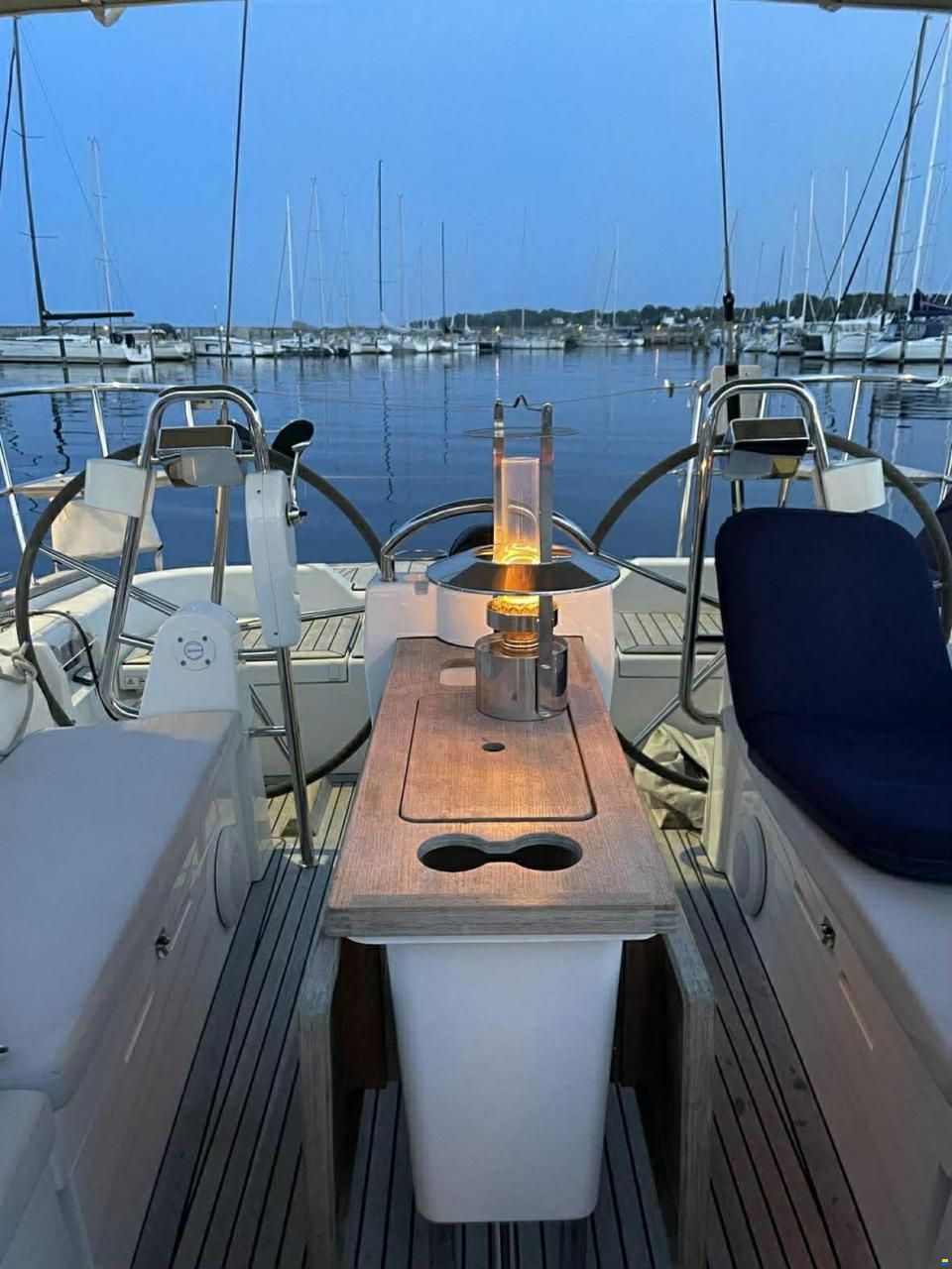 X-Yachts XC42