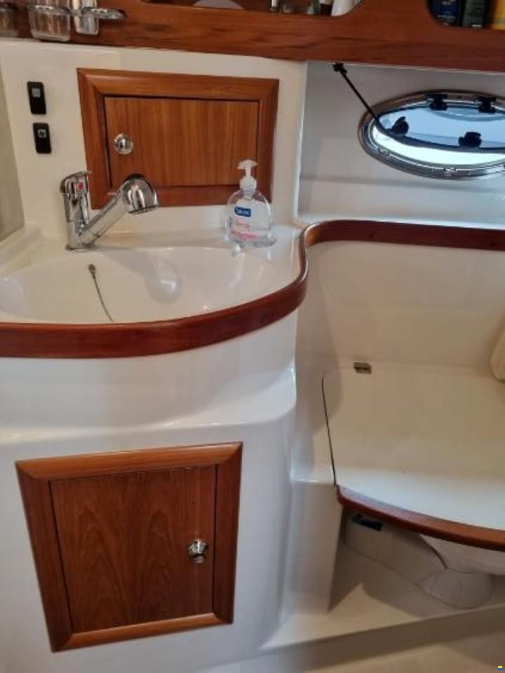 Marex 350 CC Cabriolet Cruiser