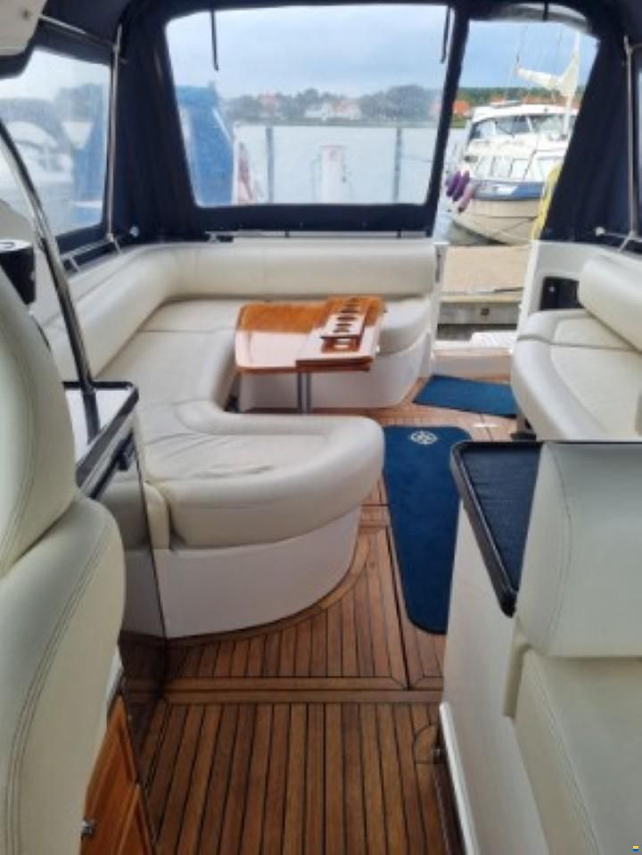 Marex 350 CC Cabriolet Cruiser