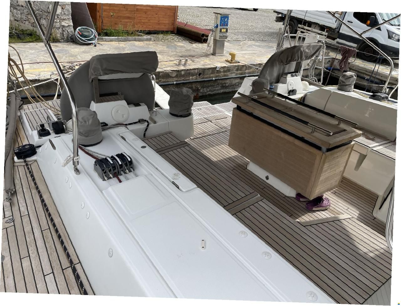 Beneteau Oceanis 55