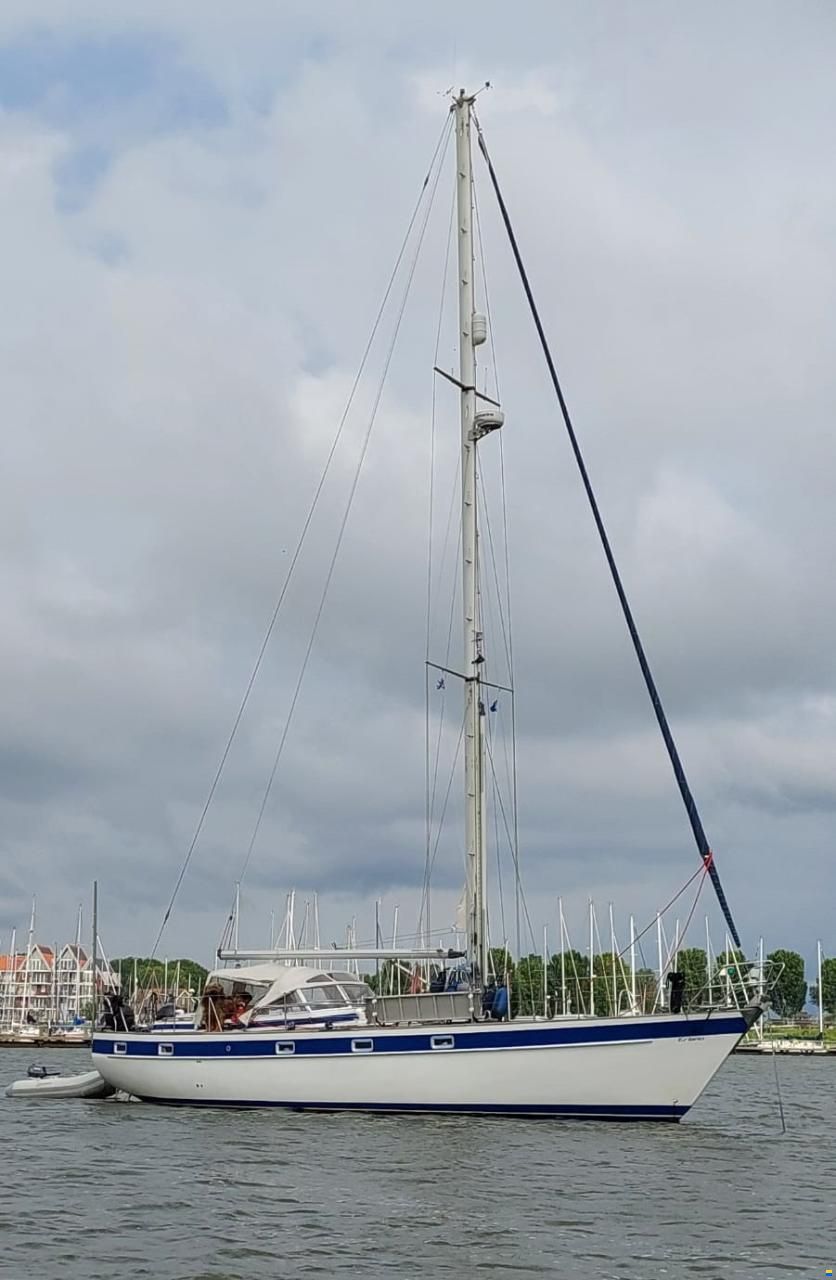 Hallberg-Rassy HR 42e