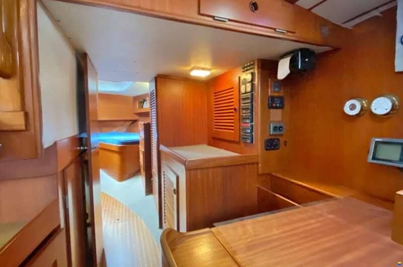 Hallberg-Rassy HR 42e