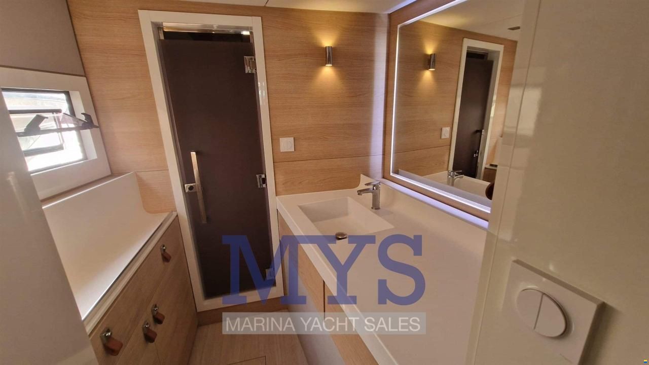 Aventura 45