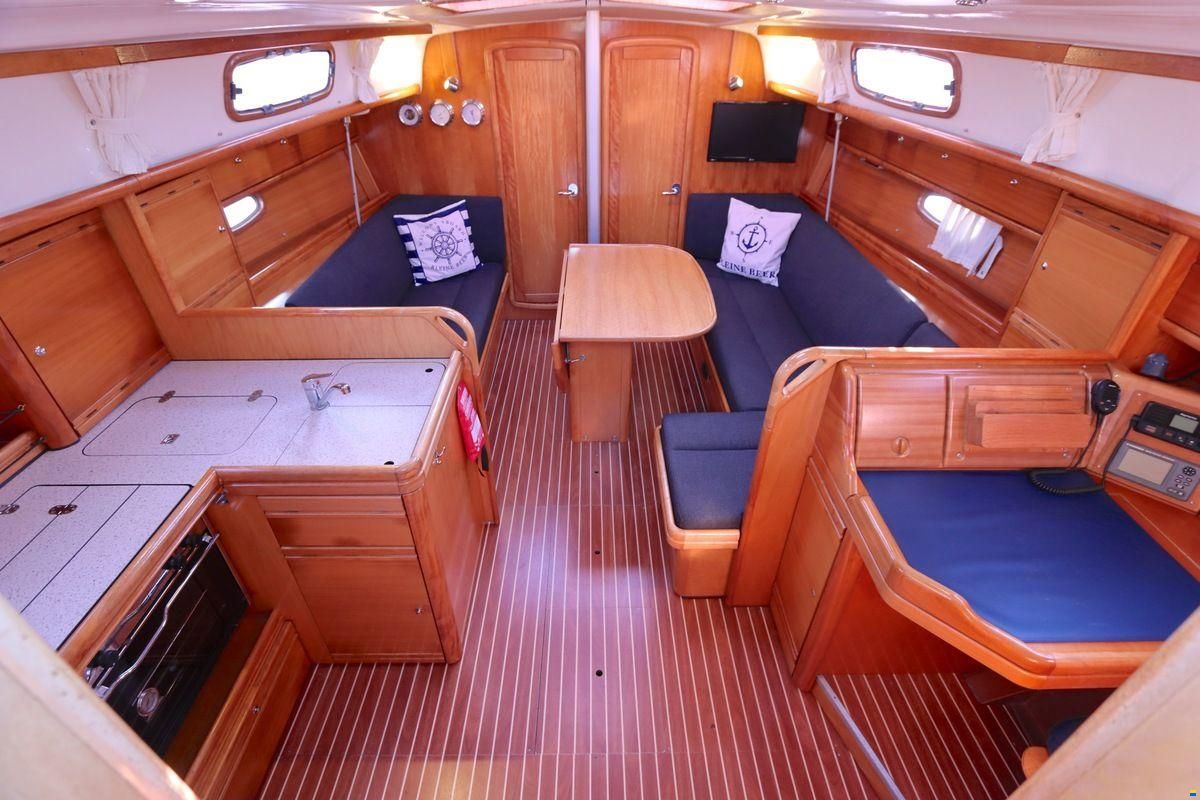 Bavaria 37 Cruiser