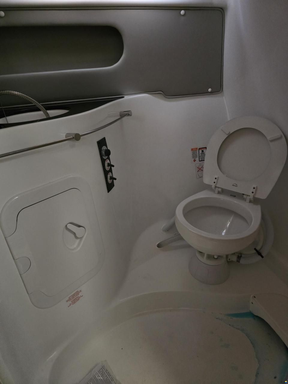 Saver 690 Cabin