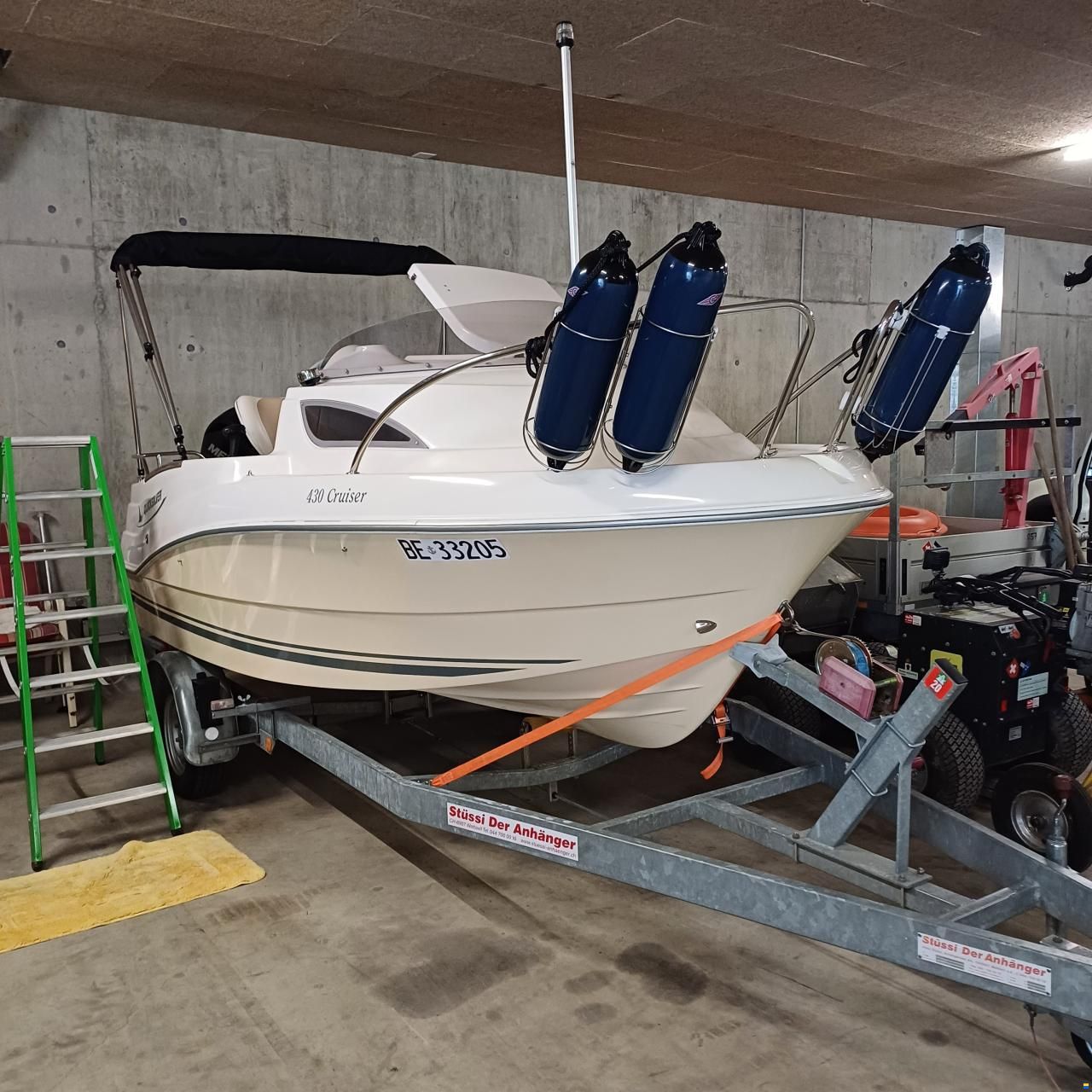 Quicksilver Motorboot