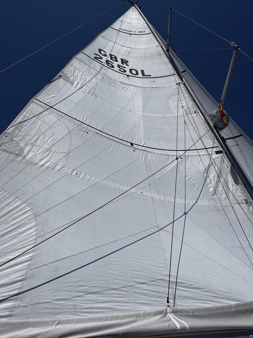 Elan 310