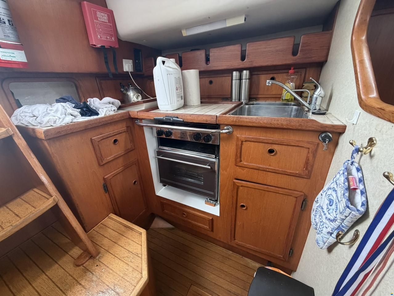 Tradewind 35