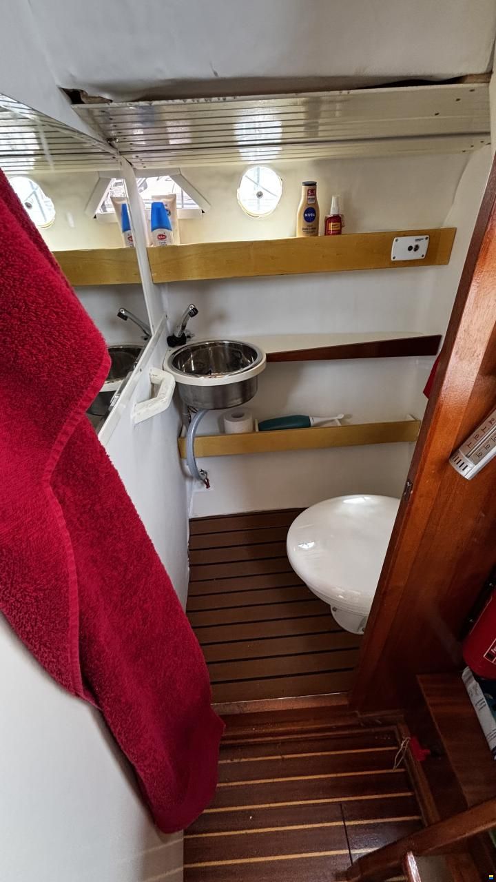 Bavaria 770