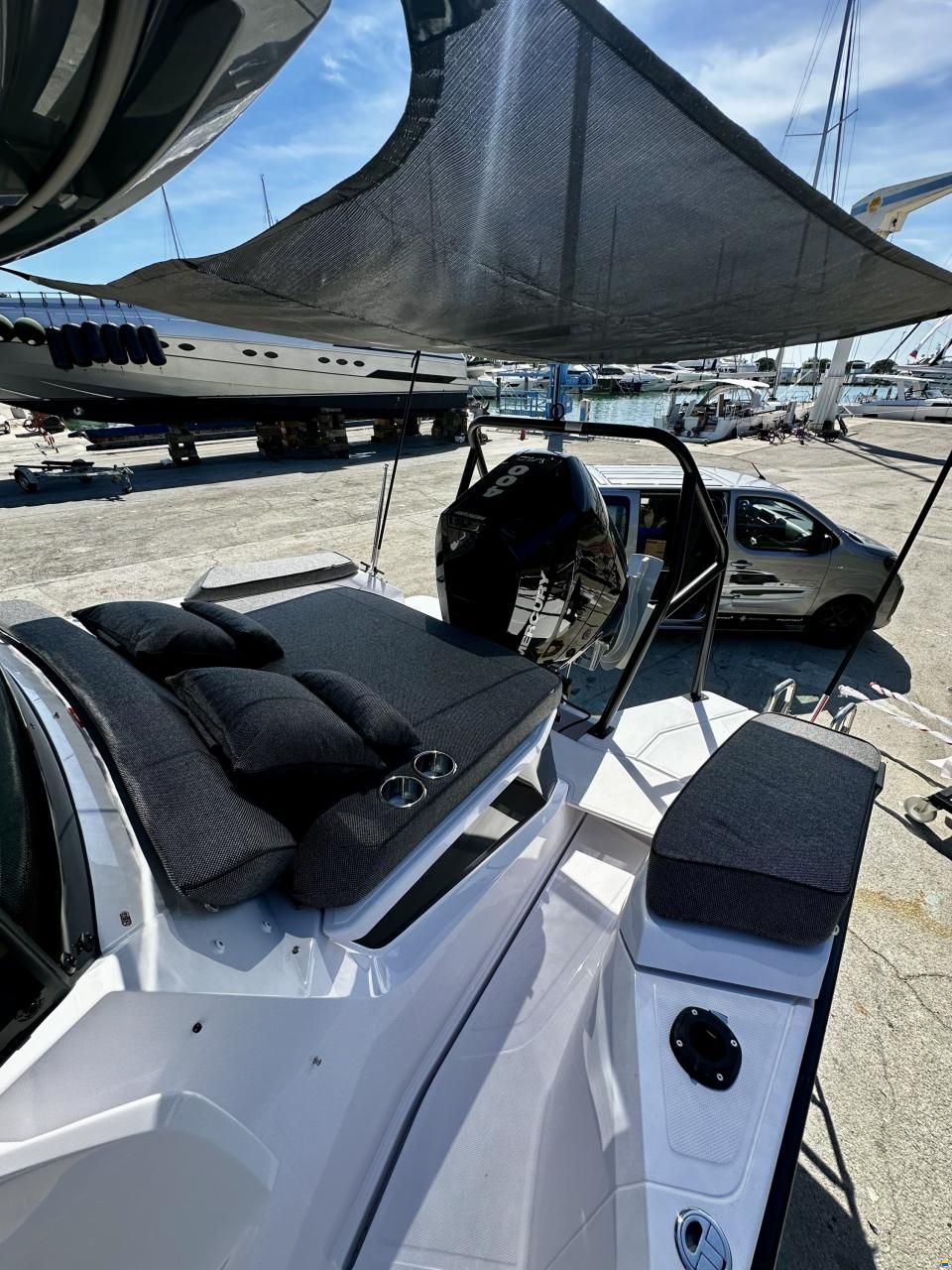Axopar 29 XC Cross Cabin BRABUS 2026
