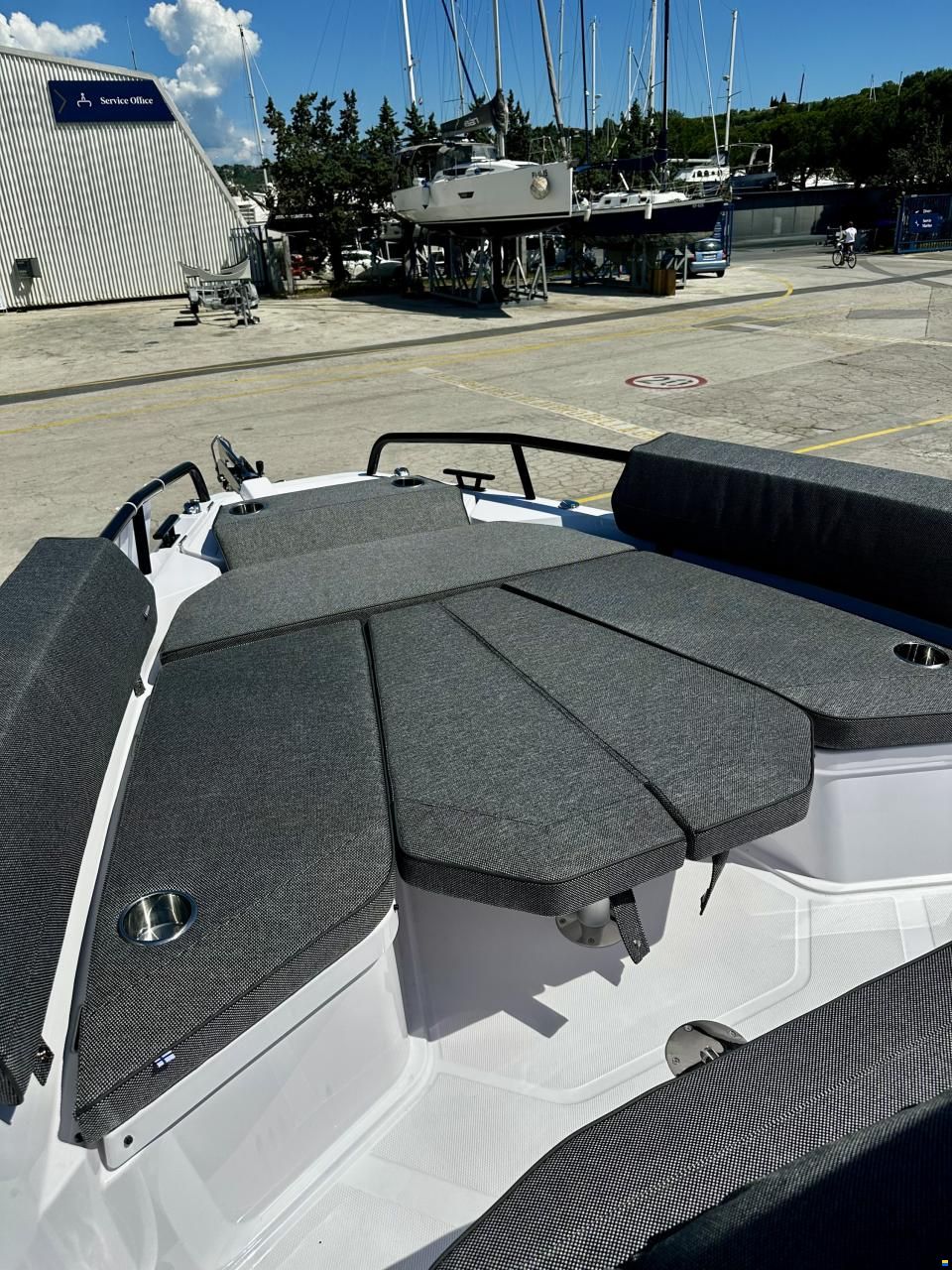 Axopar 29 XC Cross Cabin BRABUS 2026