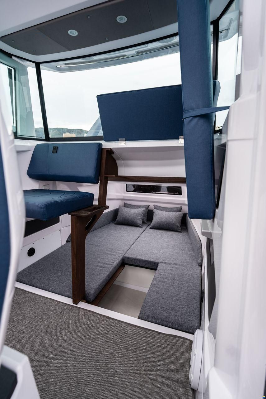 Axopar 29 XC Cross Cabin BRABUS 2026