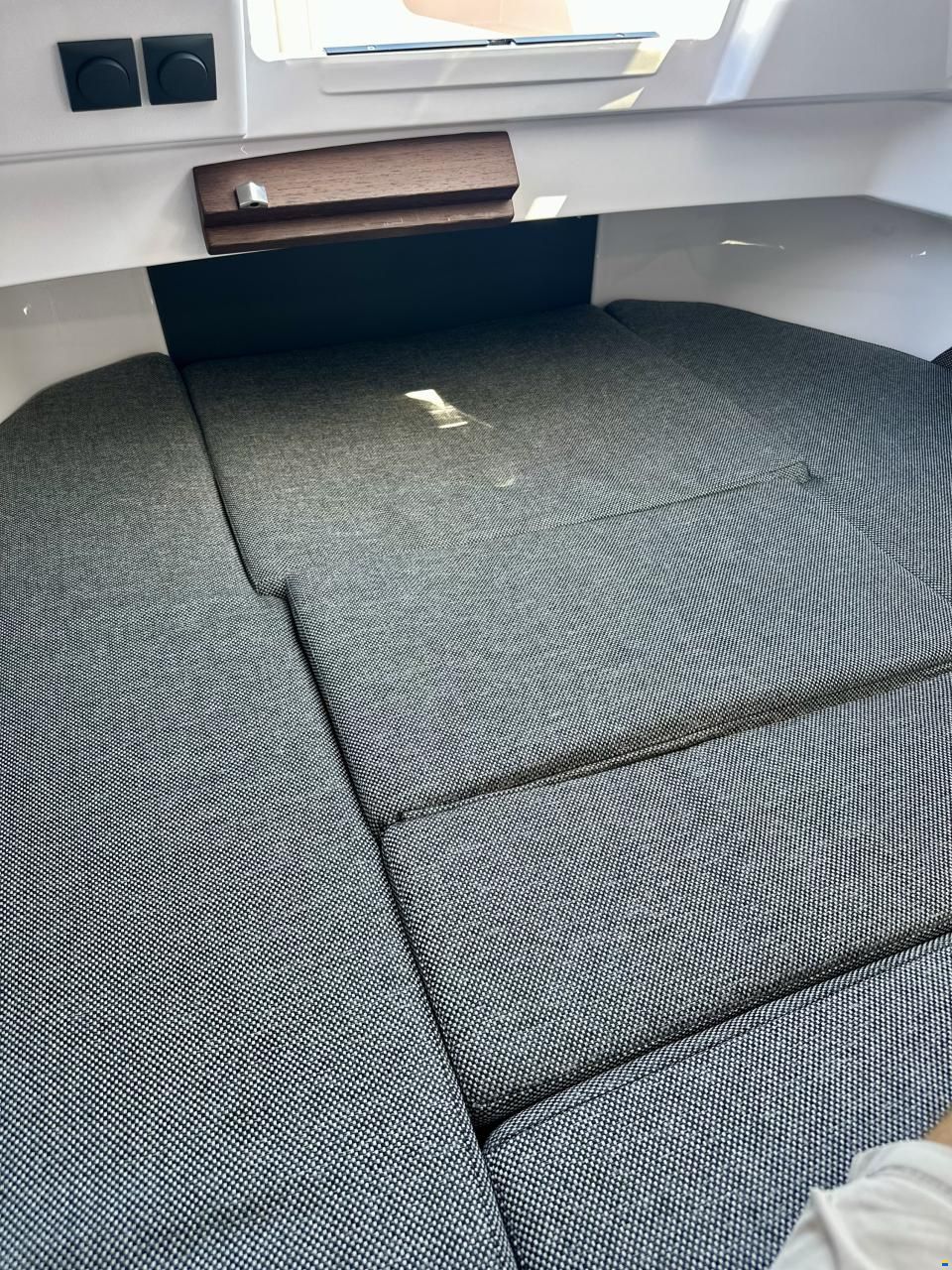 Axopar 29 XC Cross Cabin BRABUS 2026