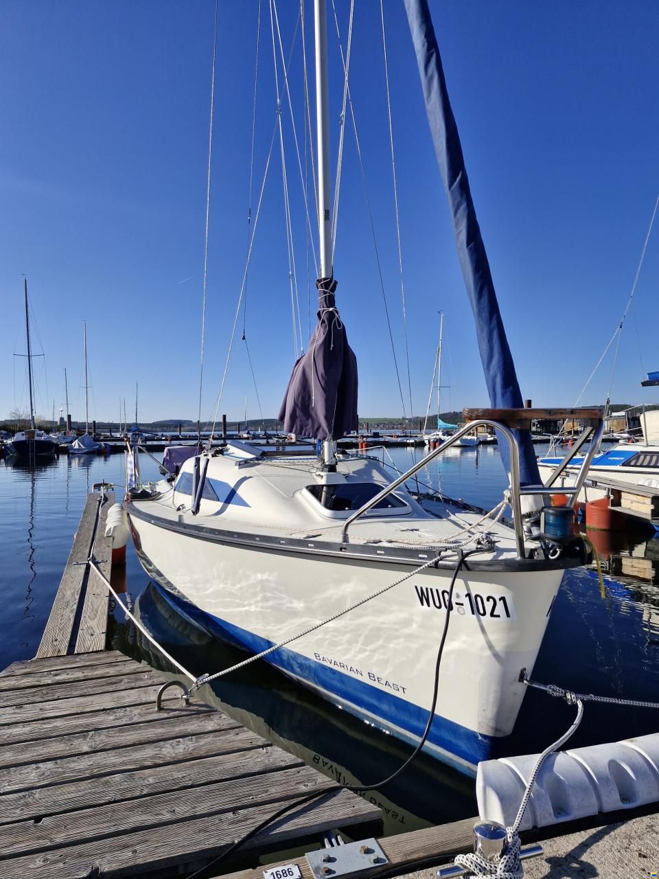 Bavaria 606