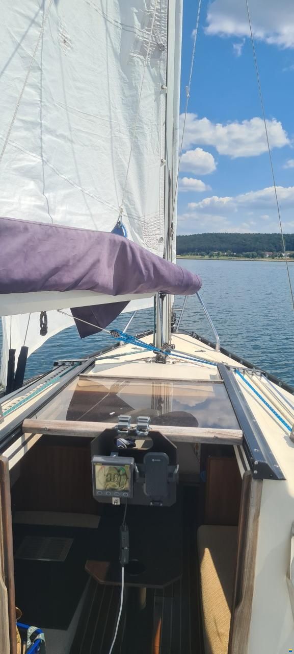 Bavaria 606