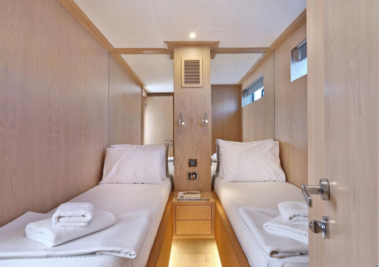 Aegean Yachts 26M