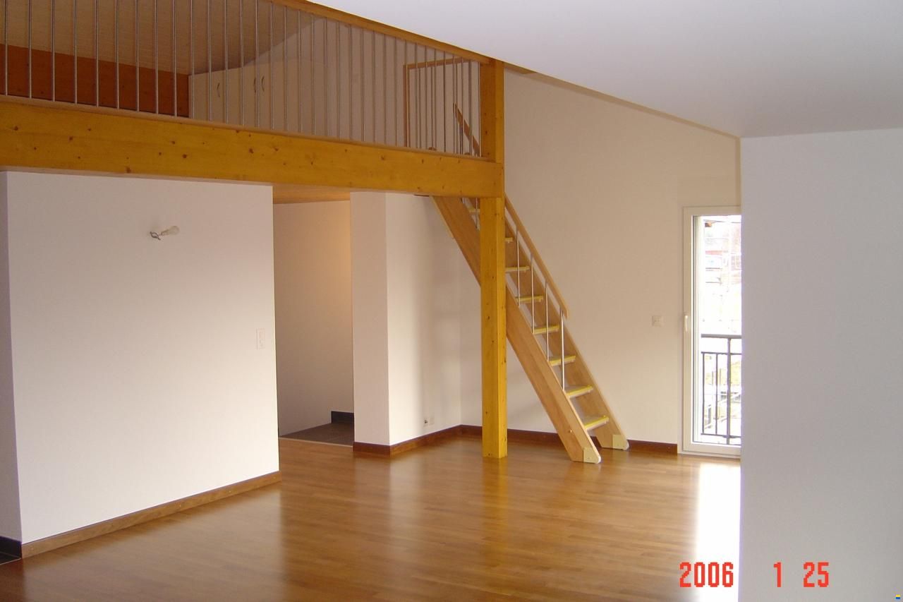 2 1/2 Zimmerwohnung mit Bootsplatz