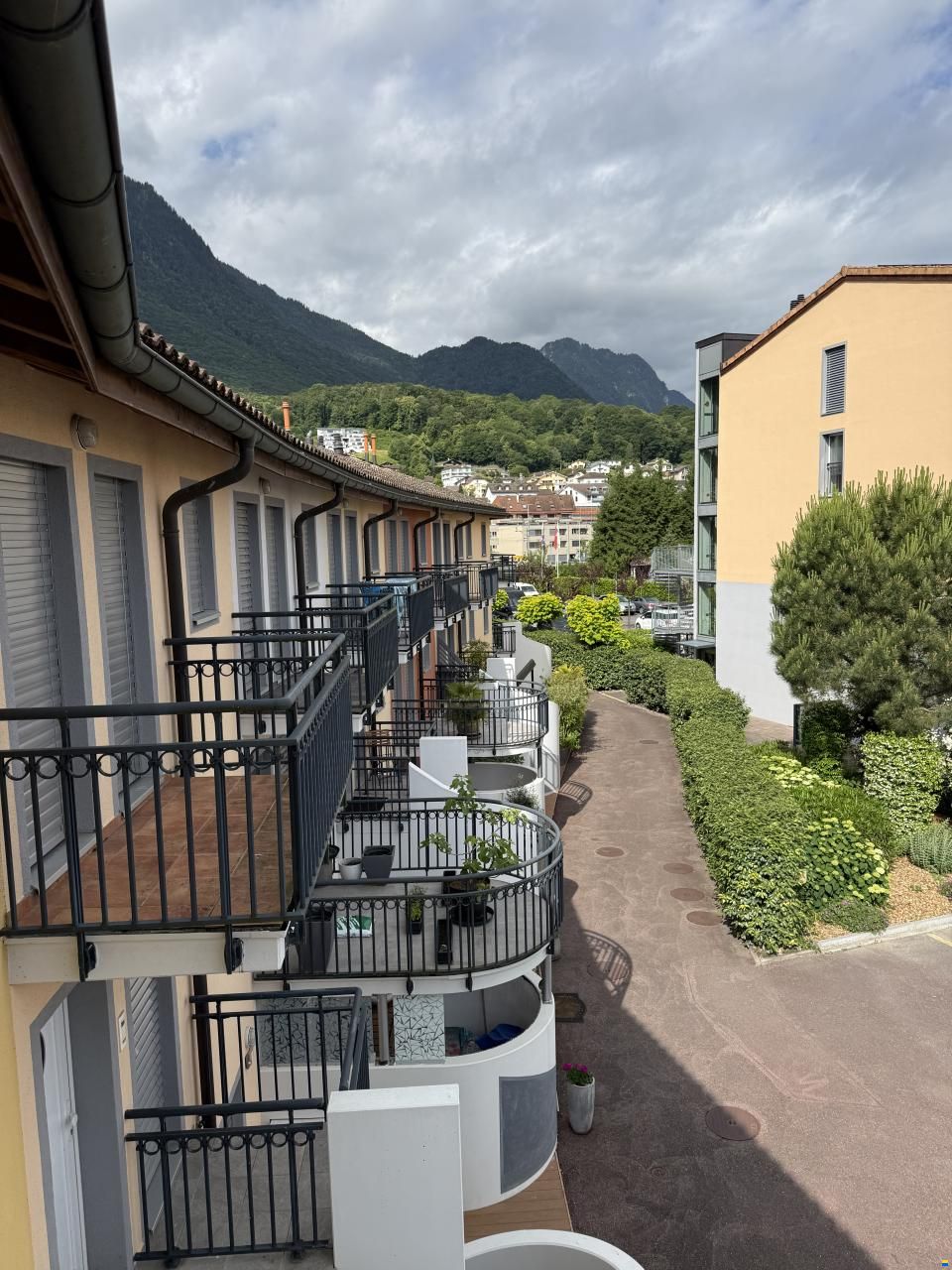 2 1/2 Zimmerwohnung mit Bootsplatz