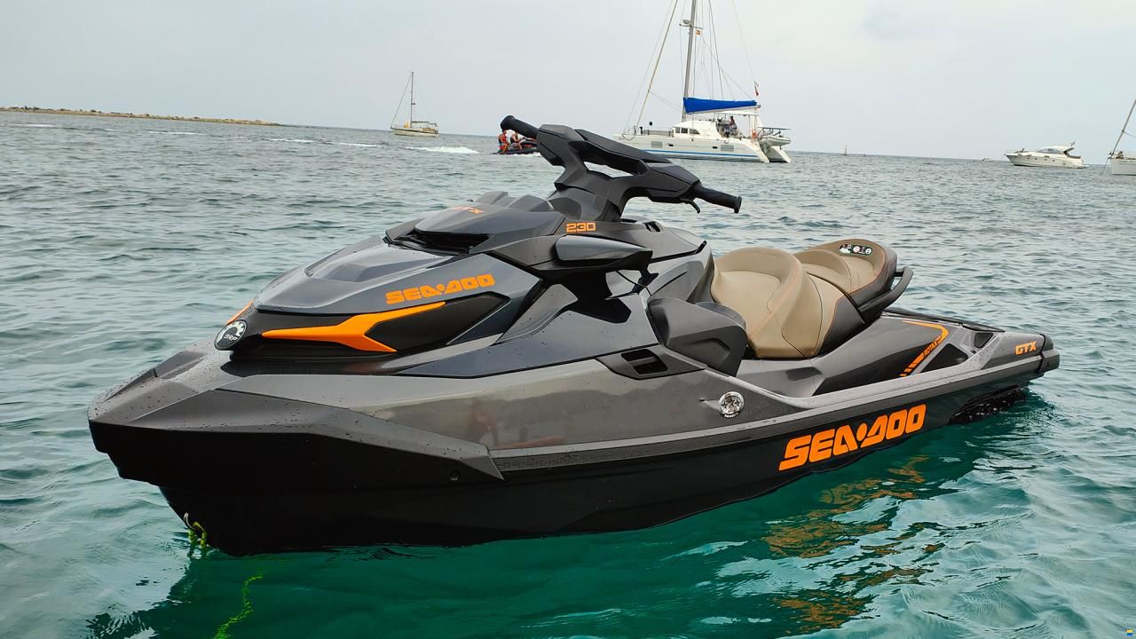 Sea-Doo GTX 230