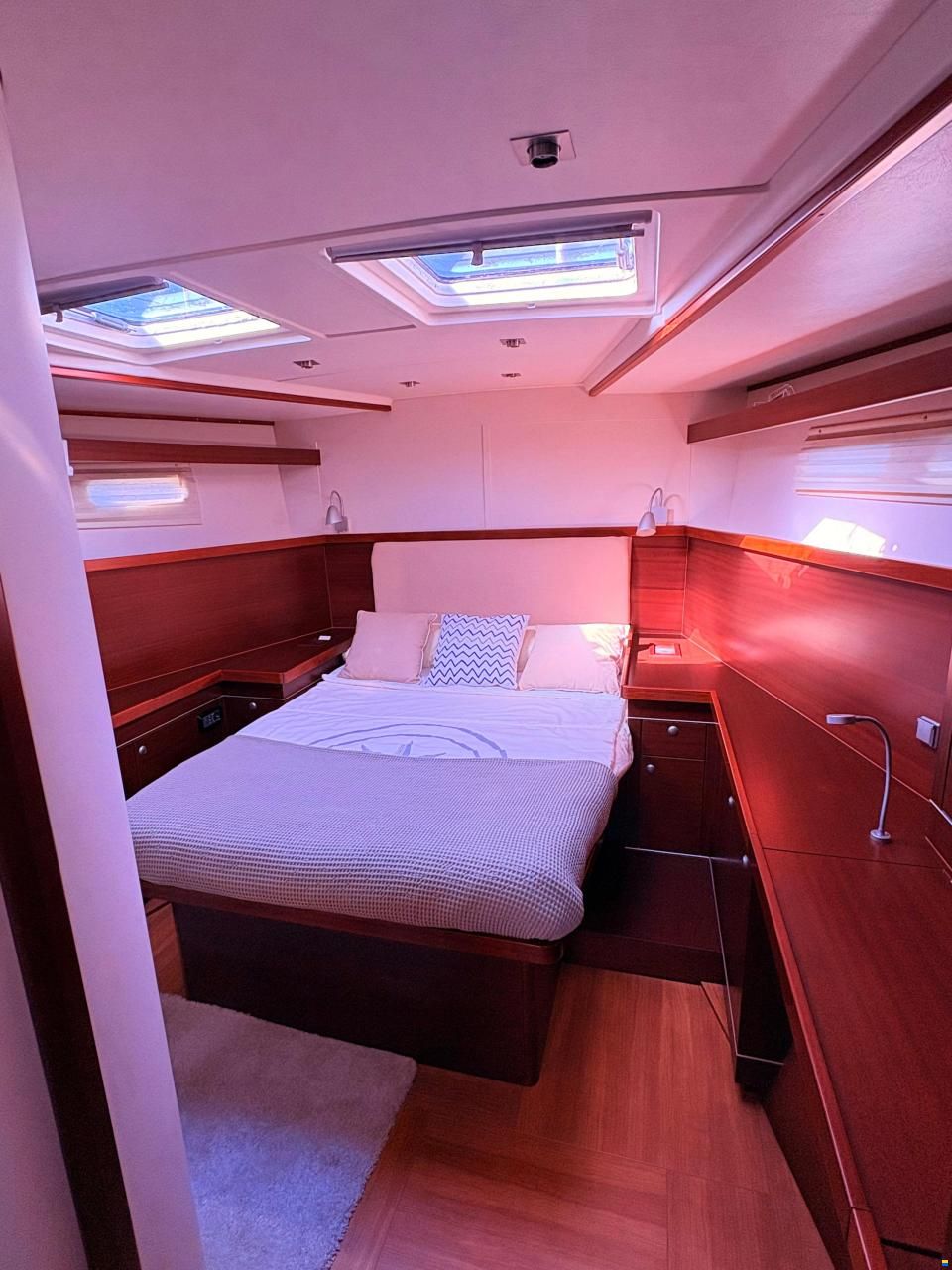 Hanse 545