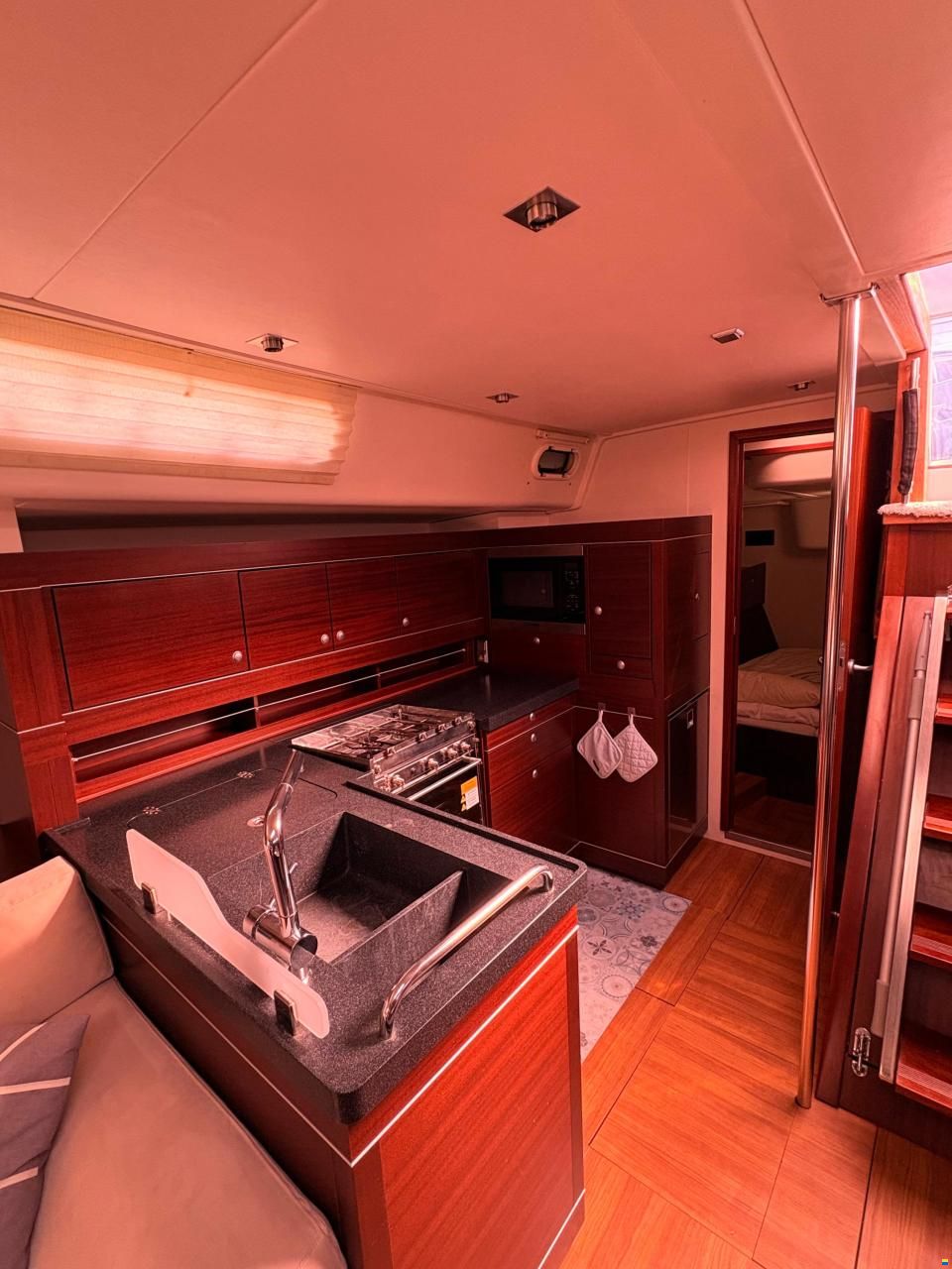 Hanse 545