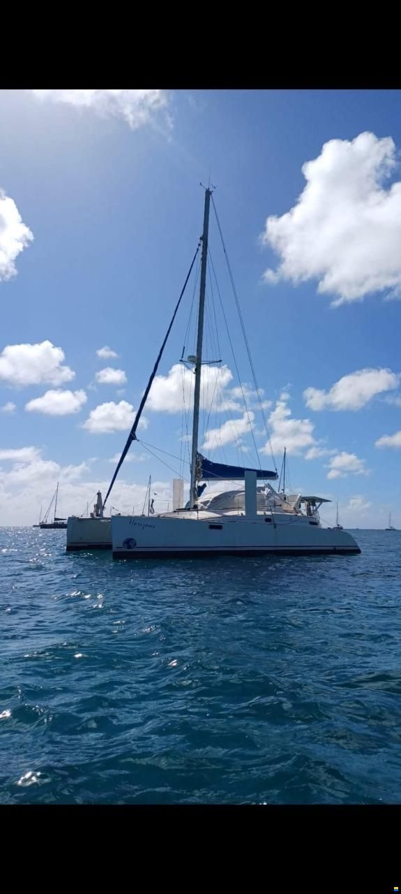 Catana 381