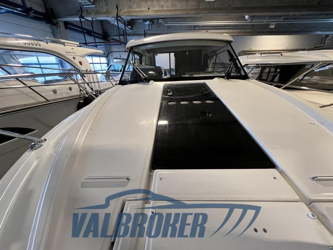 Beneteau Antares 9