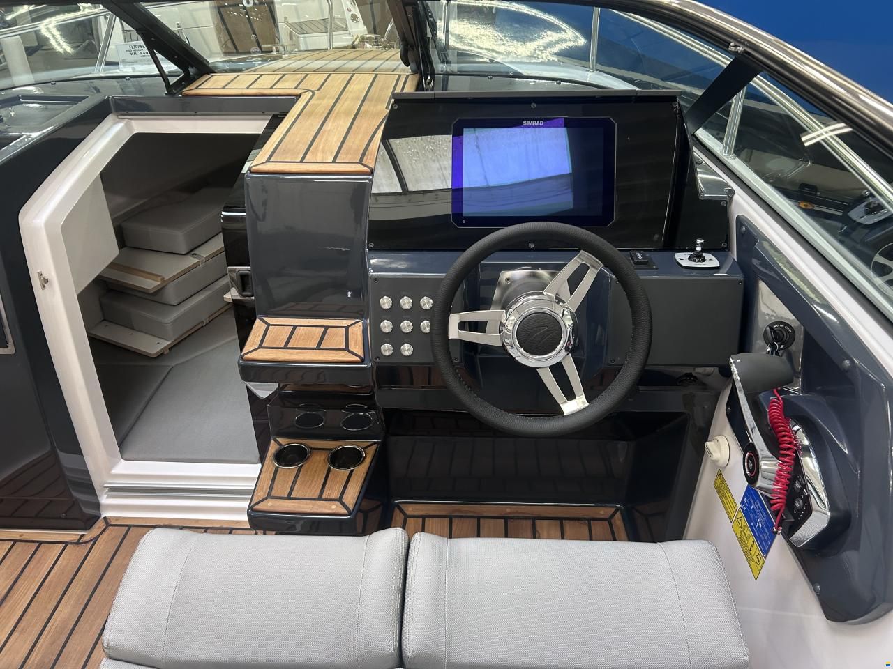 Flipper 700 DC