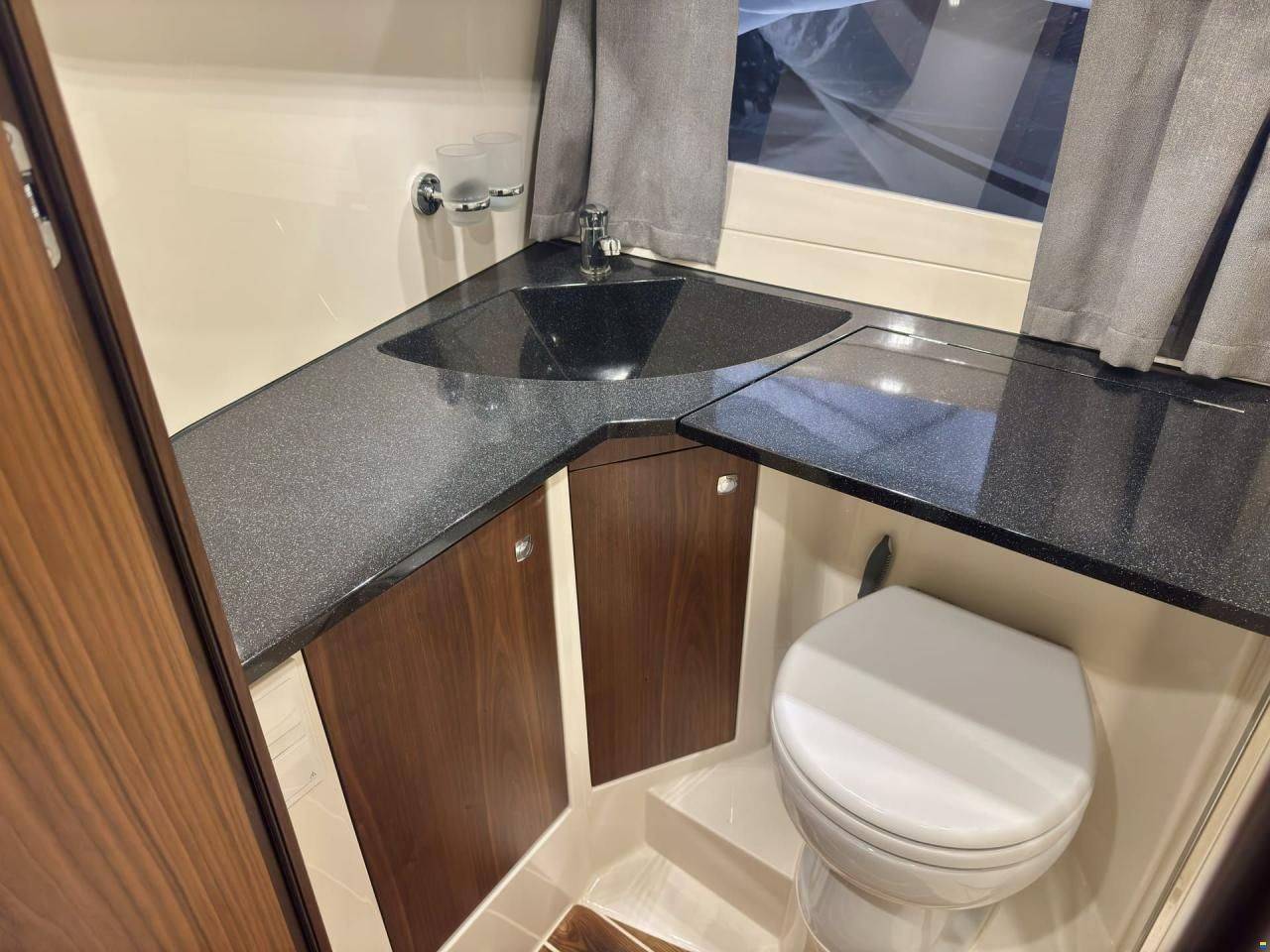 Marex 375