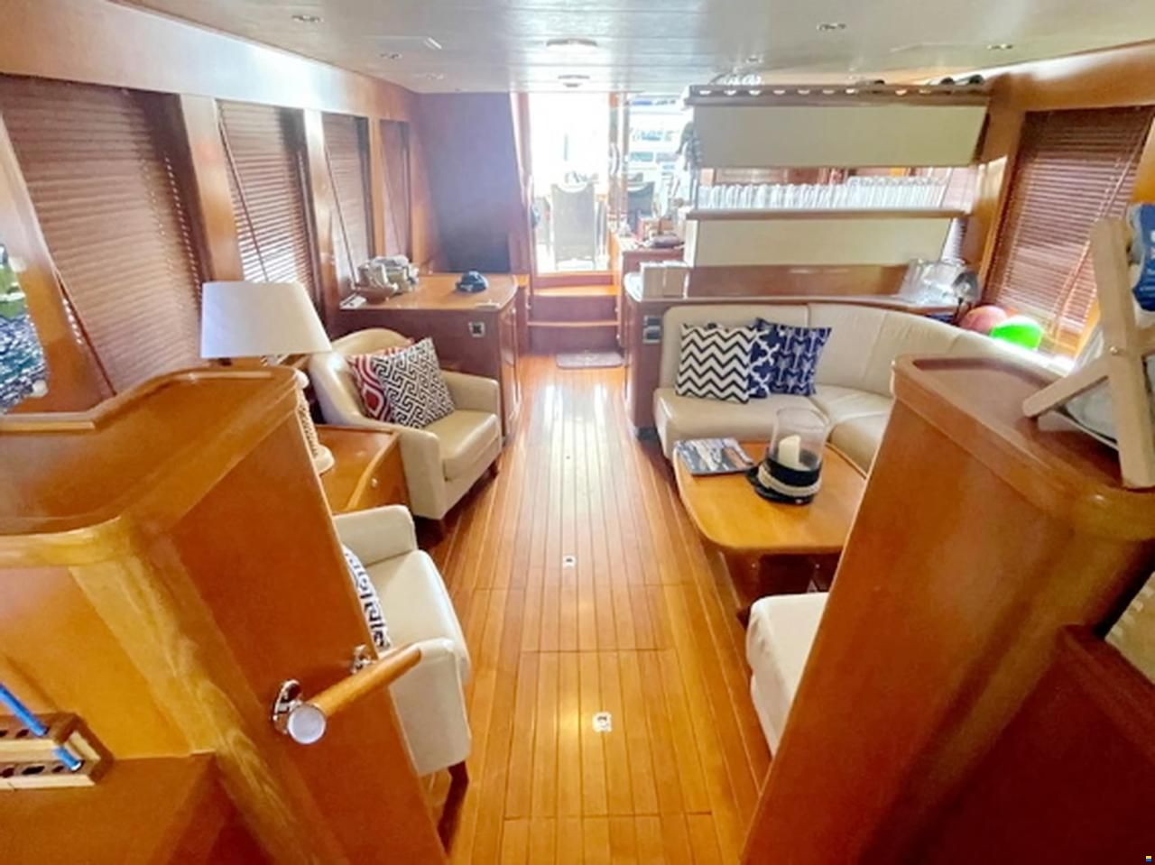 Trader 64 Sunliner