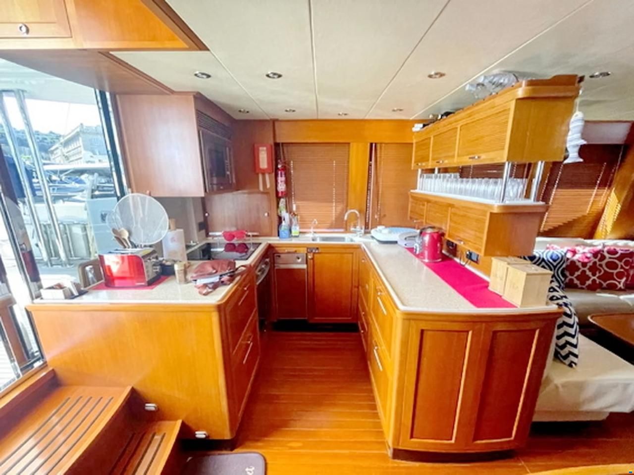 Trader 64 Sunliner