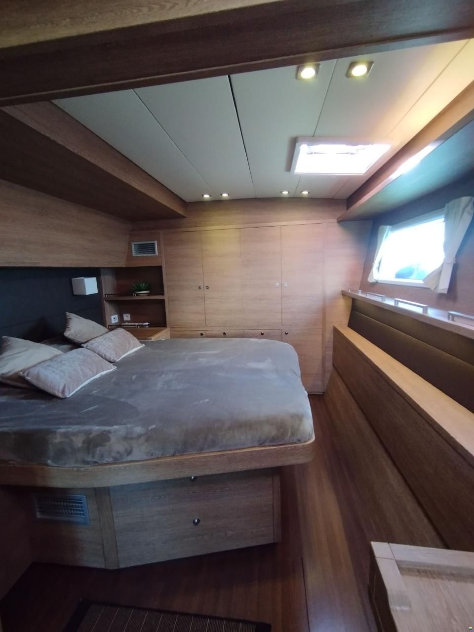 Lagoon 620