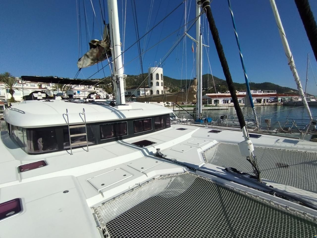 Lagoon 620
