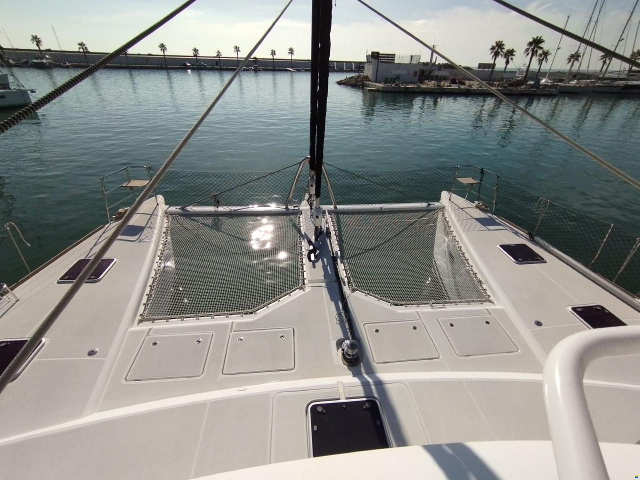 Lagoon 620