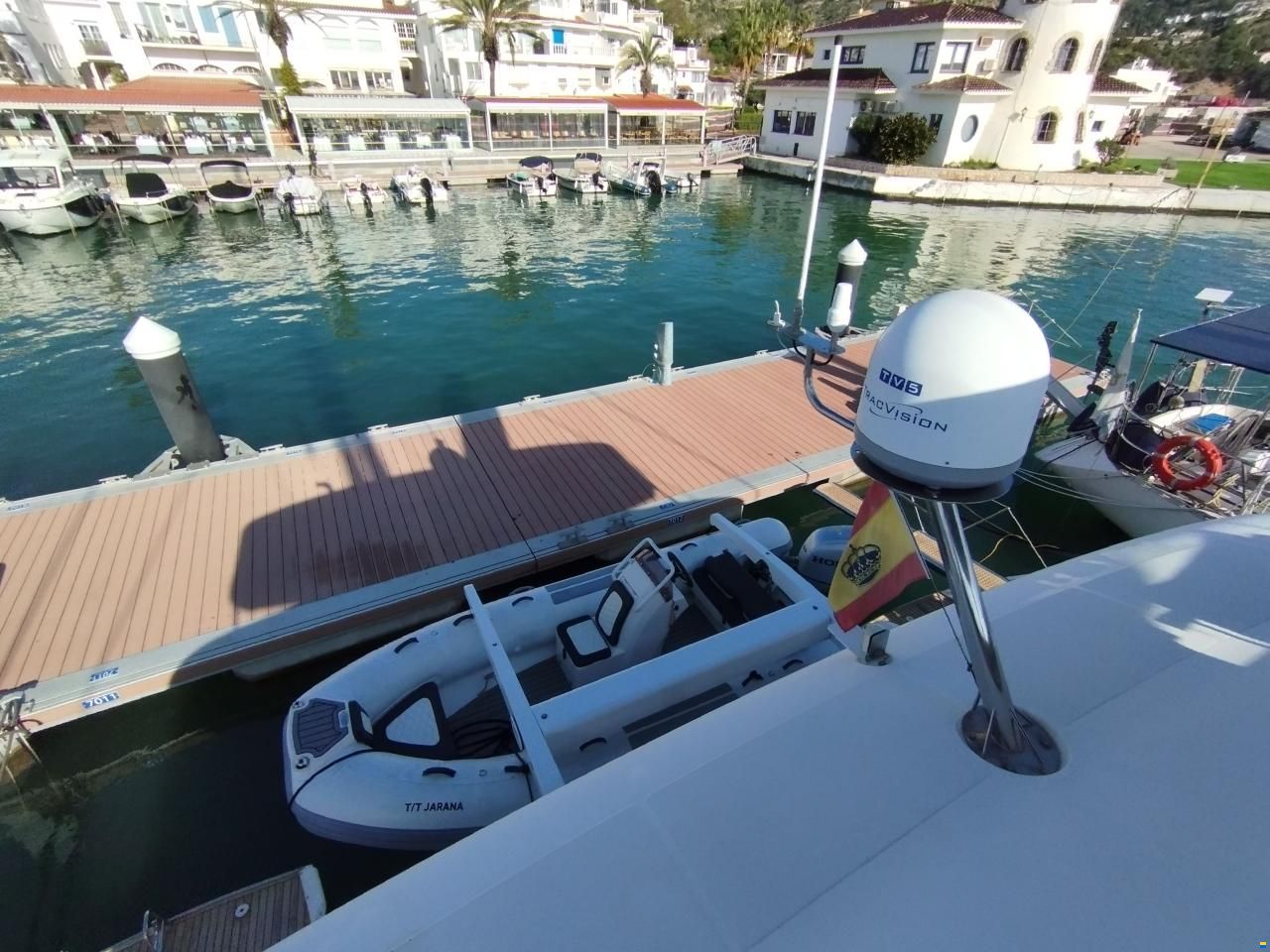 Lagoon 620