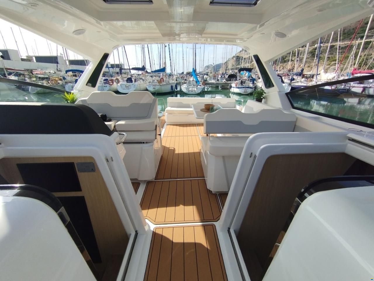 AQUILA 36 SPORT