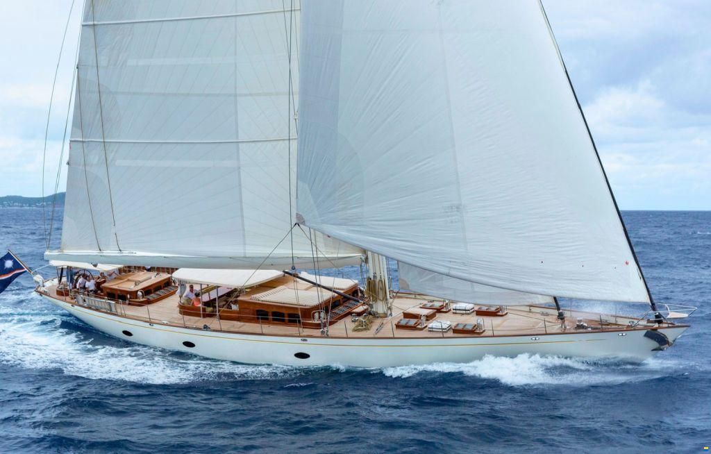 Hoek Truly Classic 108