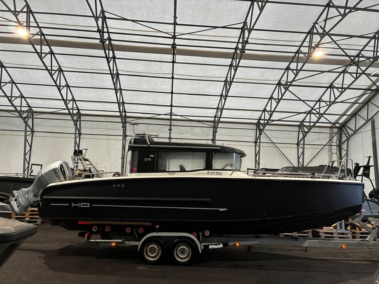 XO Boats 270 Cabin OB