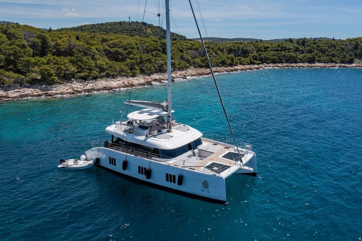 Sunreef 60 SAILING