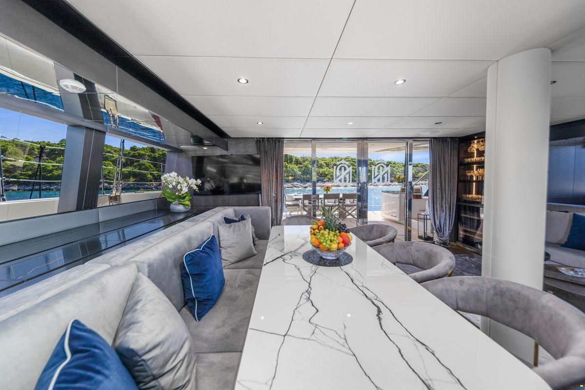 Sunreef 60 SAILING