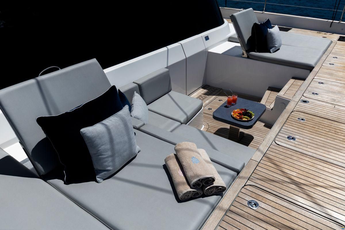 Sunreef 60 SAILING