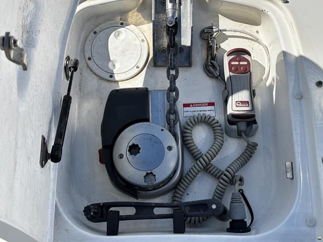 Sea Ray 320